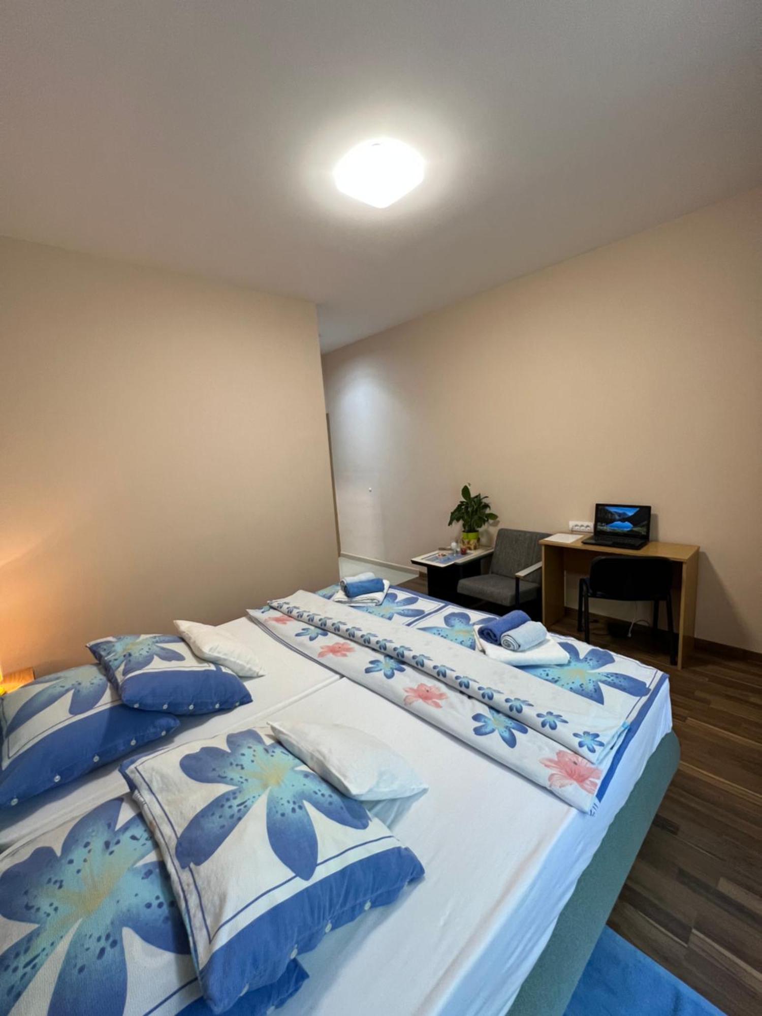 Bezdan Guesthouse エクステリア 写真