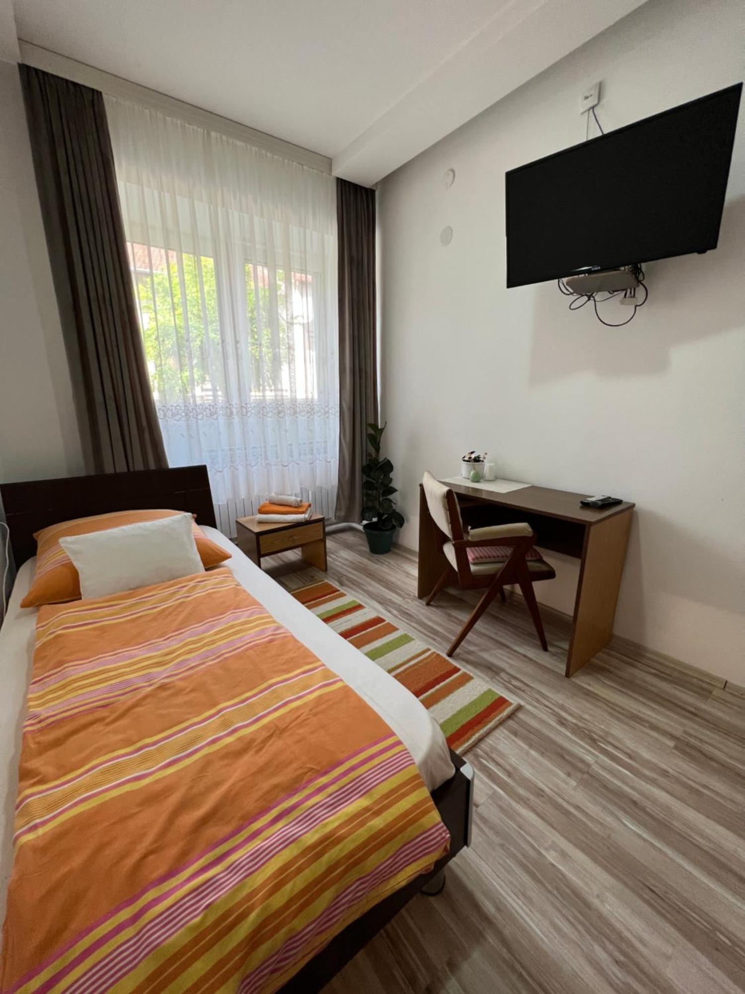 Bezdan Guesthouse エクステリア 写真