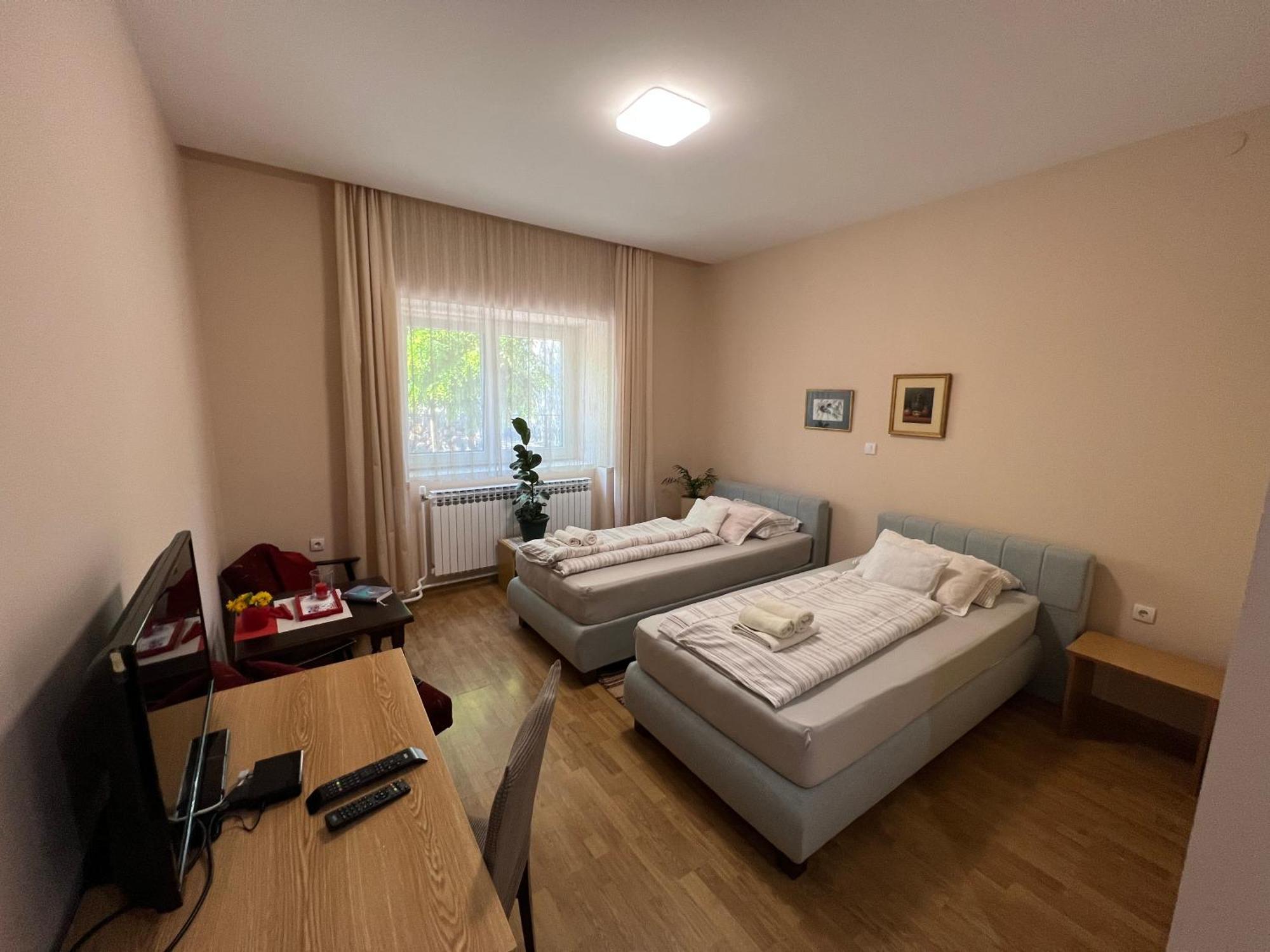 Bezdan Guesthouse エクステリア 写真