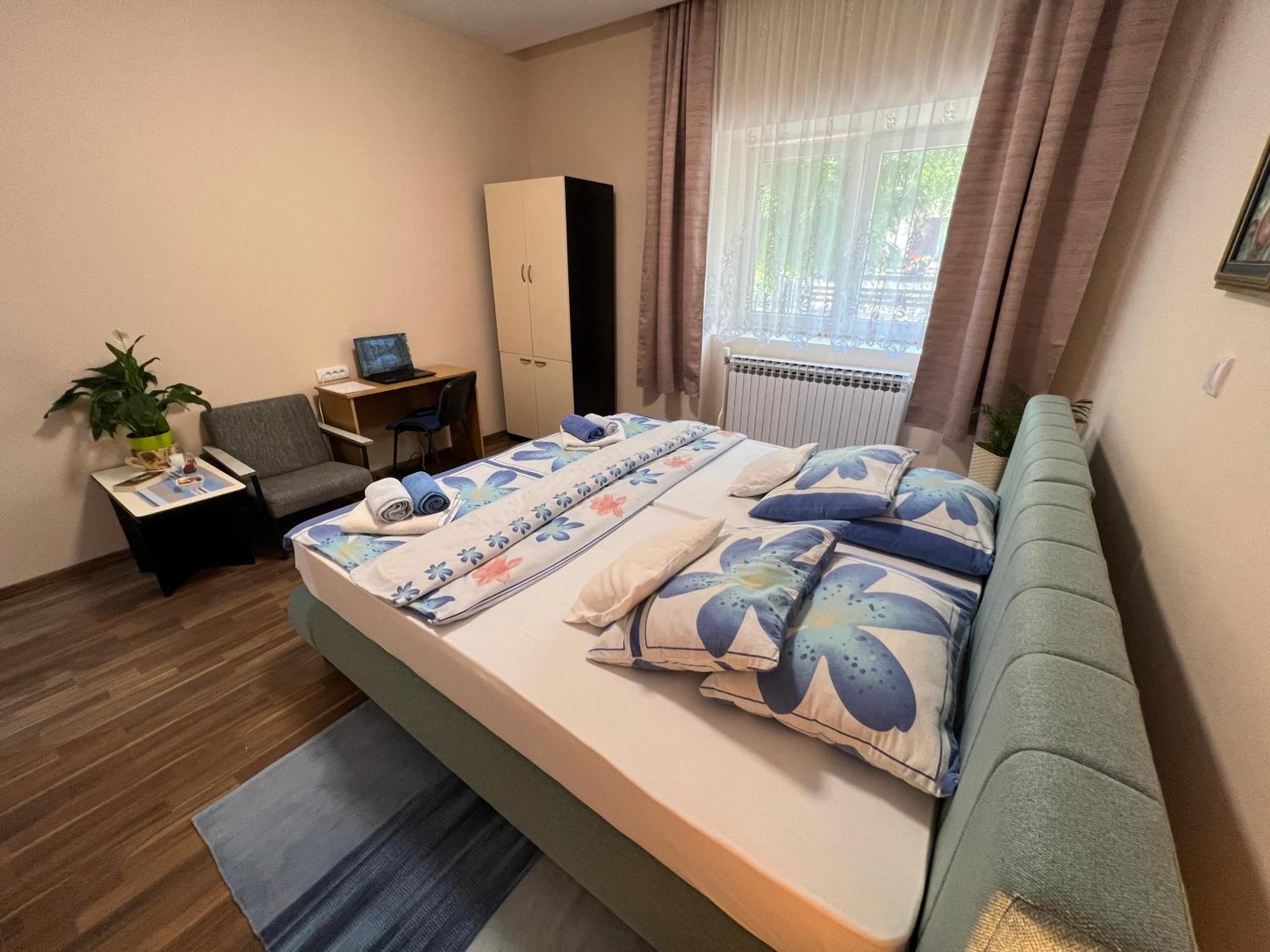 Bezdan Guesthouse エクステリア 写真