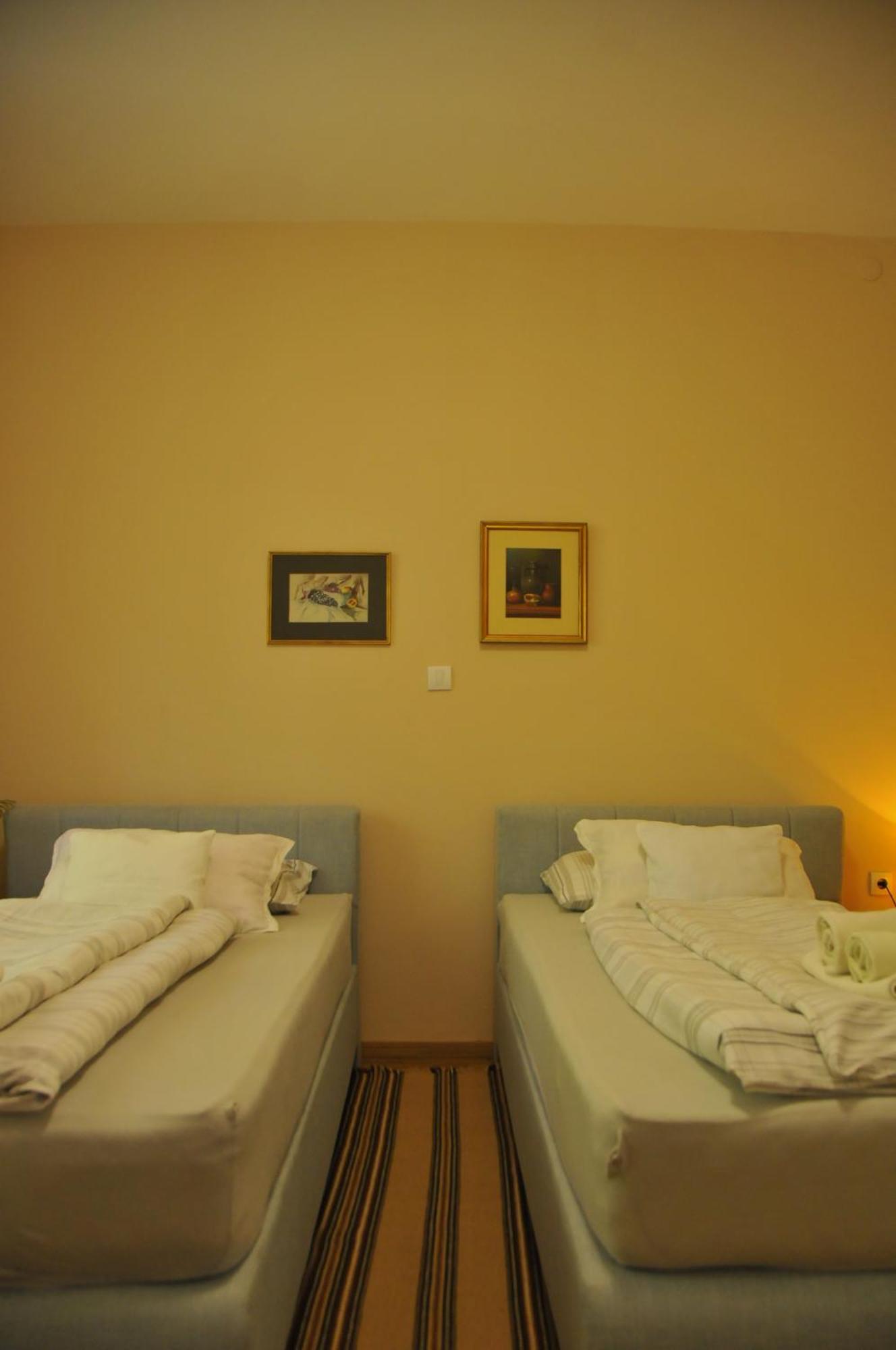 Bezdan Guesthouse エクステリア 写真