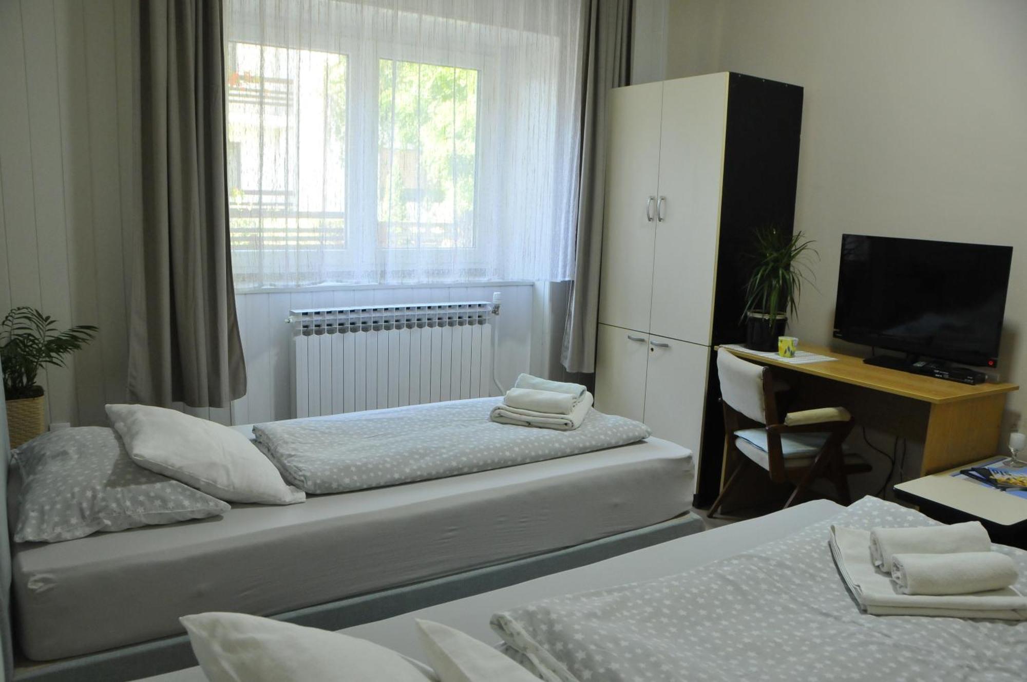 Bezdan Guesthouse エクステリア 写真